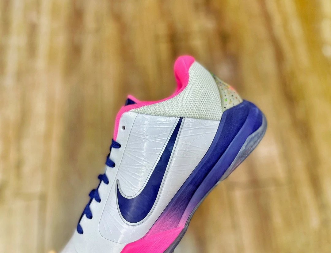 Nike Zoom Kobe 5 Protro 'Think Pink'