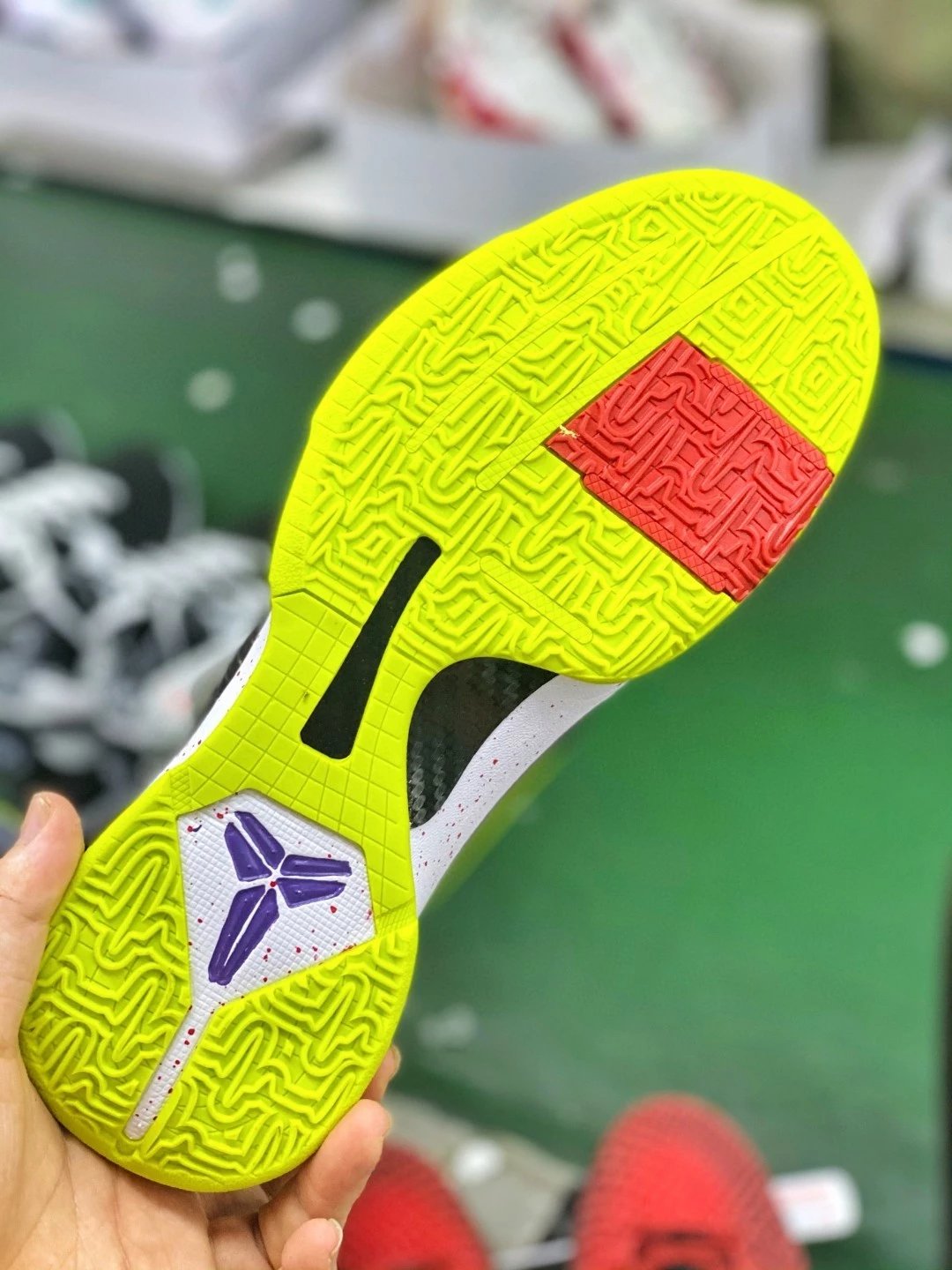 Nike Zoom Kobe 5 Protro 'Chaos'