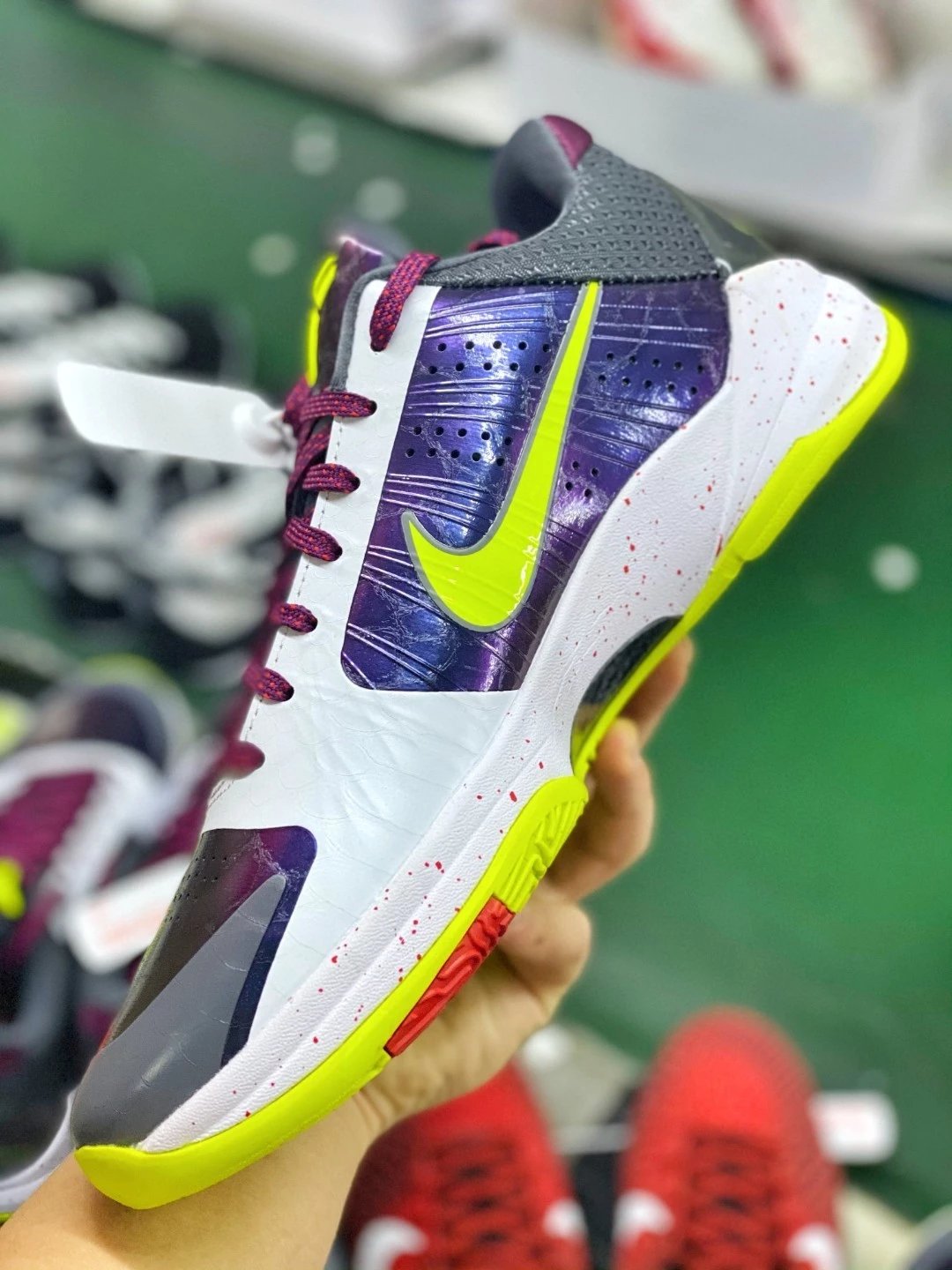 Nike Zoom Kobe 5 Protro 'Chaos'